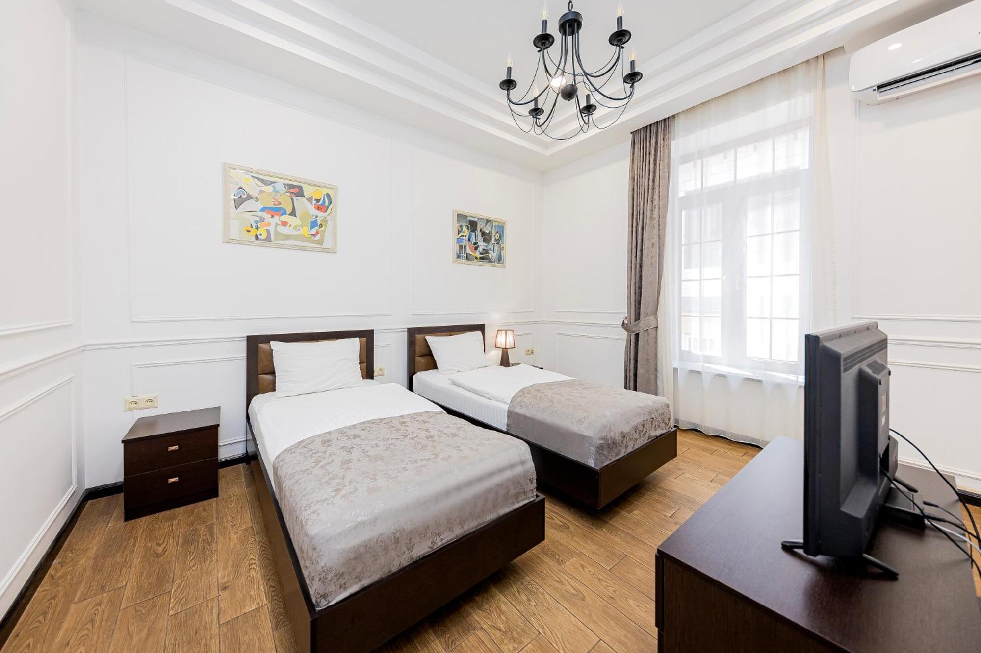 Boutique Living Hotel Erevan Exterior foto