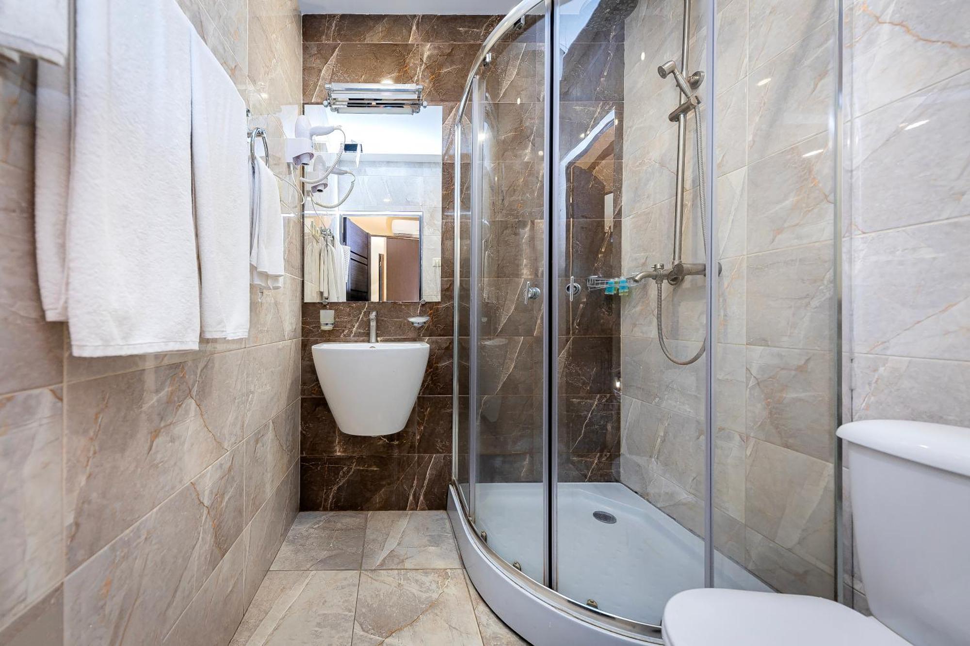 Boutique Living Hotel Erevan Exterior foto