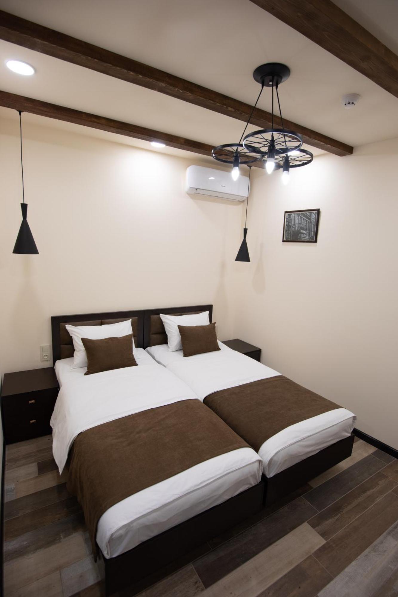 Boutique Living Hotel Erevan Exterior foto